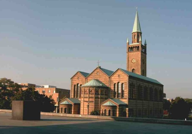 St_Matthew_church_Berlin-Tiergarten